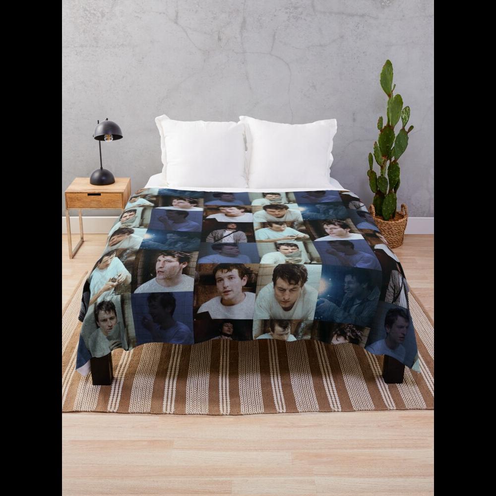 Home Textiles Design - بطانية Adam Stanheight Leigh Whannell بتصميم