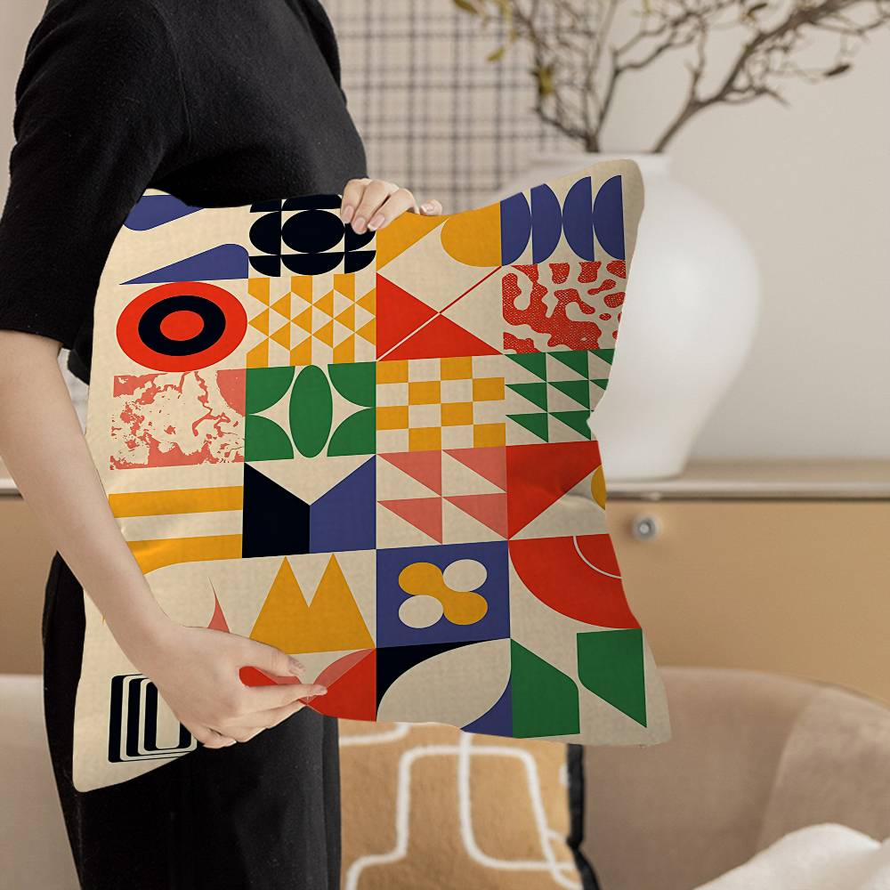 غطاء وسادة بتصميم باوهاوس تجري - مراجعة Home Textiles Exhibition وسعره